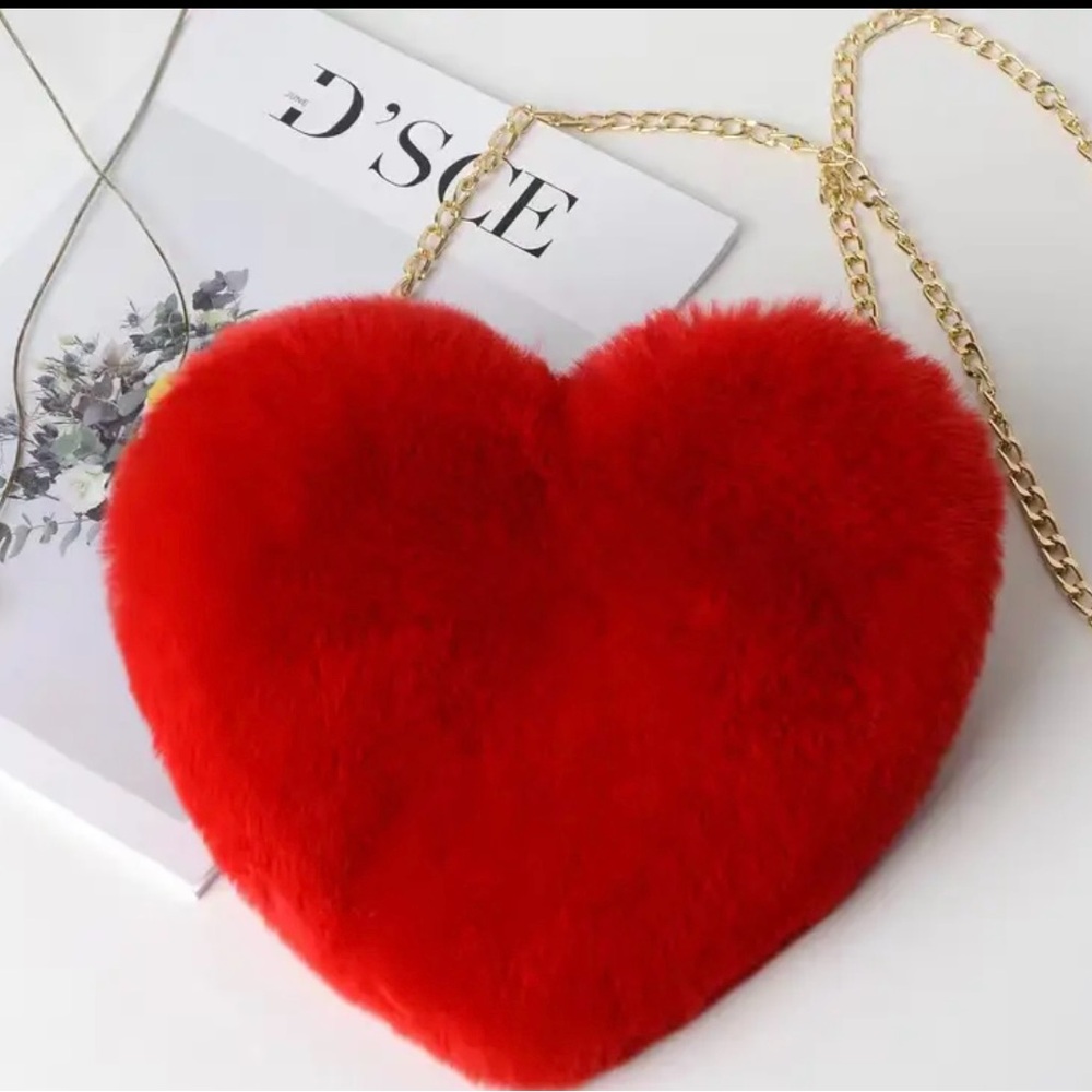 NWT Heart Shaped Red Purse